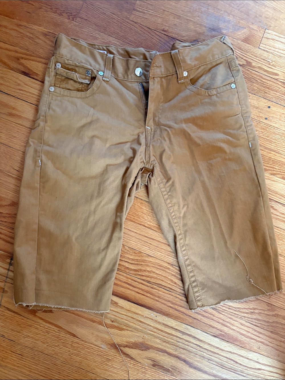 True Religion Men's Caramel Brown Cutoff Denim Shorts Good Condition